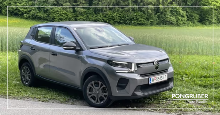 
<p class="" data-start="80" data-end="246">“Citroën hat bei seinem Kleinwagenmodell wieder auf traditionelle Werte gesetzt. Erhältlich als Turbobenziner und mit Elektroantrieb, überzeugt der neue C3 mit Raumfülle und Fahrkomfort. Der neue e-C3 präsentiert sich bereits ab 21.000 Euro als vollwertiges Elektroauto”, schreibt Reinhard Fellner von der Tiroler Tageszeitung.</p>
<p data-start="80" data-end="246">Hier der Link zum ganzen Beitrag: <a href="https://www.tt.com/artikel/30911094/neu-praktisch-guenstig-citro-n-macht-elektromobilitaet-massentauglich">Neu, praktisch, günstig: Citroën macht Elektromobilität massentauglich | Tiroler Tageszeitung – Aktuelle Nachrichten auf tt.com</a></p>
<p data-start="80" data-end="246"><span style="font-size: 8pt;">Quelle: Stellantis, tt.com</span></p>
Unser Vertriebsteam steht bei Fragen gerne unter <a href="tel:+43662480067">+43 662 480067</a> – oder schick uns einfach ein Mail an <a href="mailto:verkauf@pongruber.at">verkauf@pongruber.at </a>

&nbsp;

<strong>Wir freuen uns auf Ihre Anfrage!</strong>